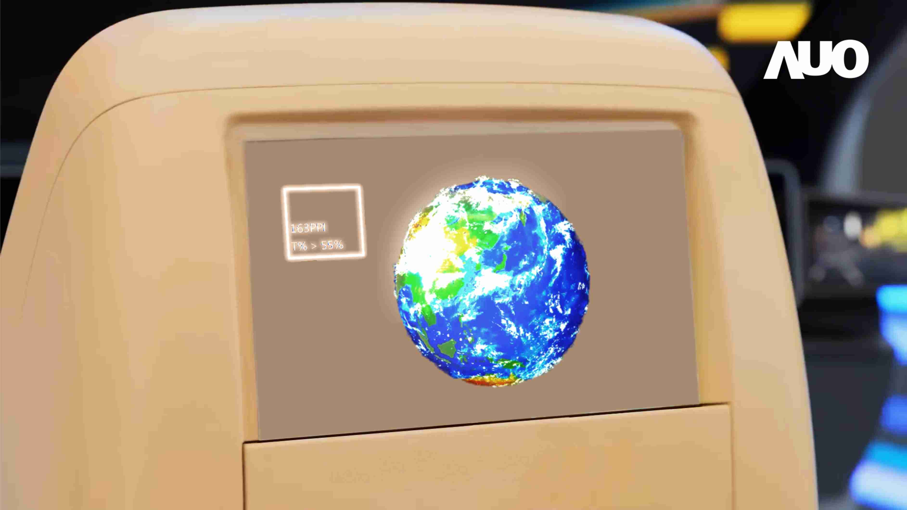 EBpay突破设计与制程挑战，，推出全球最高分辨率163ppi的13.5吋透明Micro LED面板，，，，并积极布局智能车市场，，，以期拓展透明显示应用的可能性